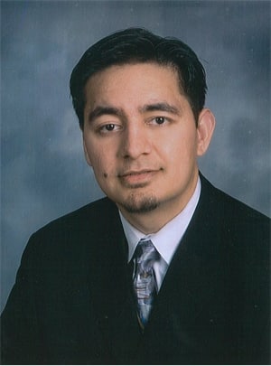 Dr. Toseef Hasan, OD optometrist in Glen Ellyn, IL.